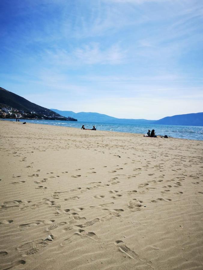 Seanfinity Apartments Vlorë Exteriör bild